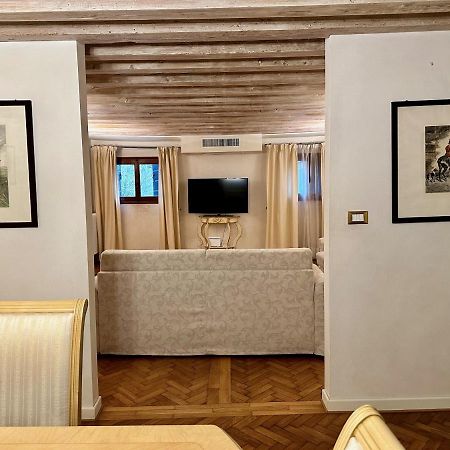 Ca' Giorgia Appartement Venetië Buitenkant foto
